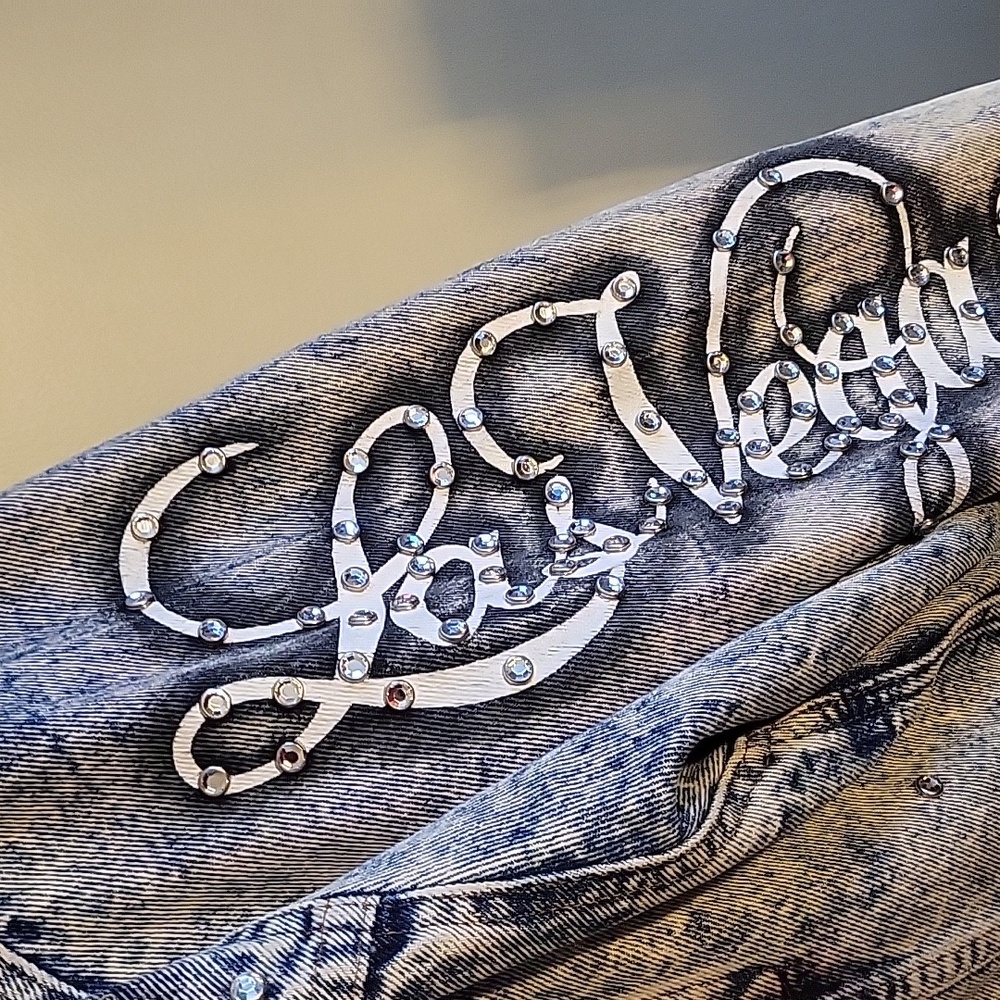 Las Vegas Graphic Denim Jacket - Picture 4 of 10
